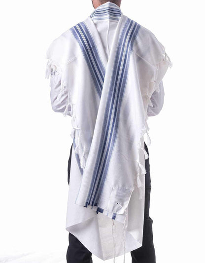 Tallit Bareket Barkat – blue light blue and silver stripes